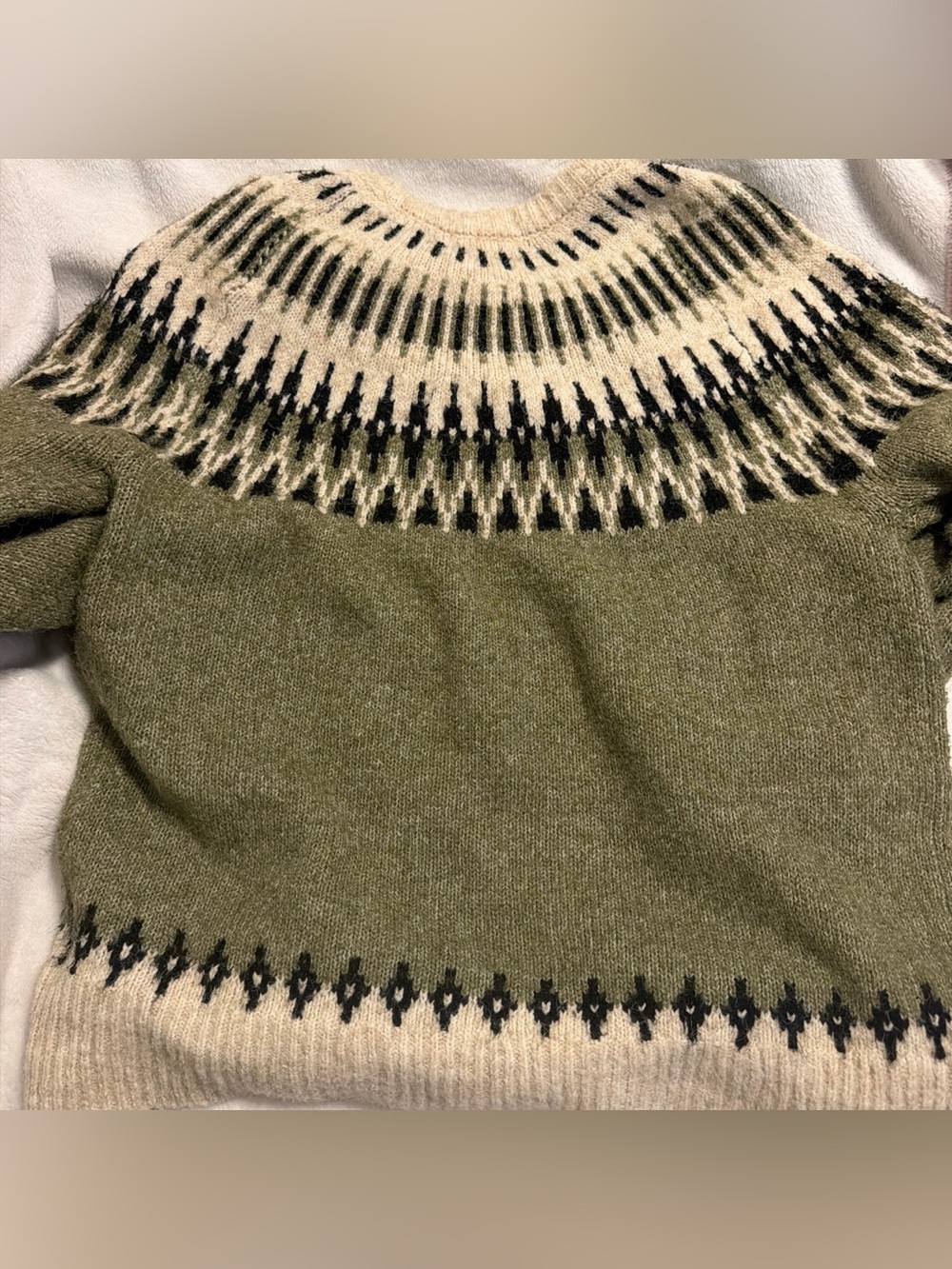 Knit Sweater with Pattern - Picture 5 of 5